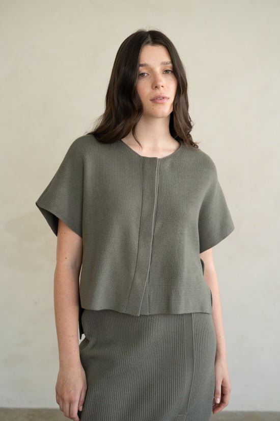 ELLE GREY OLIVE HIDDEN BUTTON SHORT SLEEVE SWEATER TOP