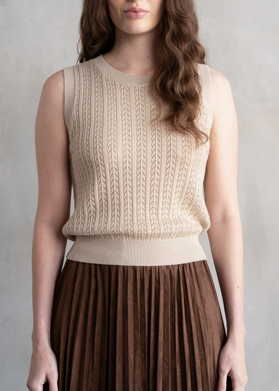 TAUPE CABLE-KNITTED SLEEVELESS SWEATER TANK