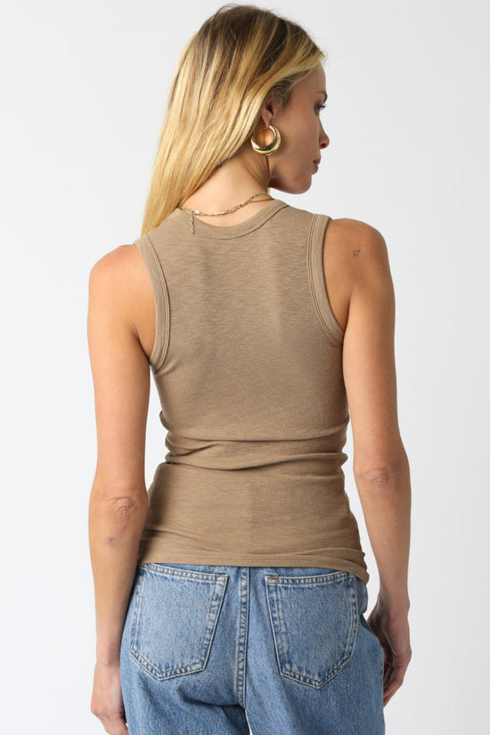 OLIVACEOUS KELSEY TANK TOP – CLASSIC ROUND NECK SLEEVELESS STYLE