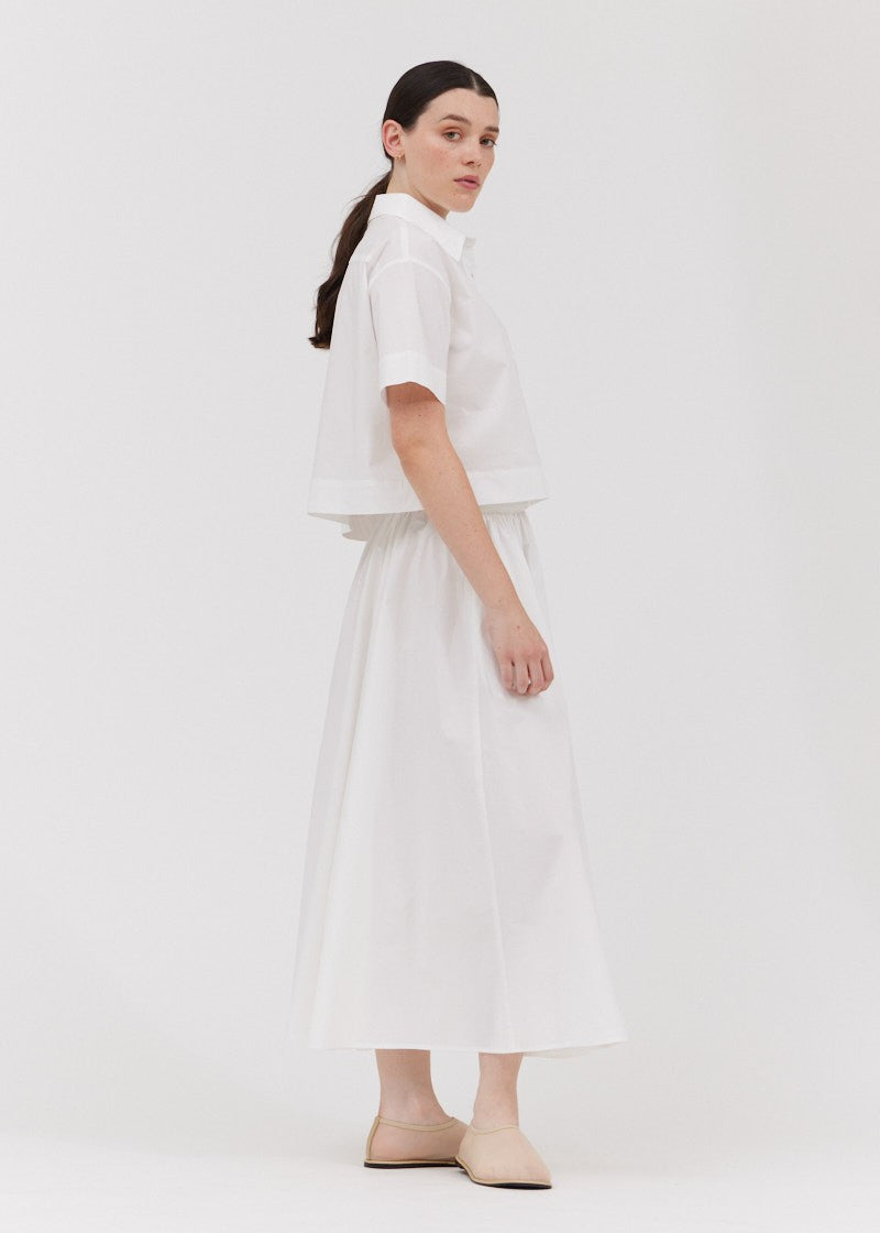 NOEL SHORT SLEEVE CROPPED TOP