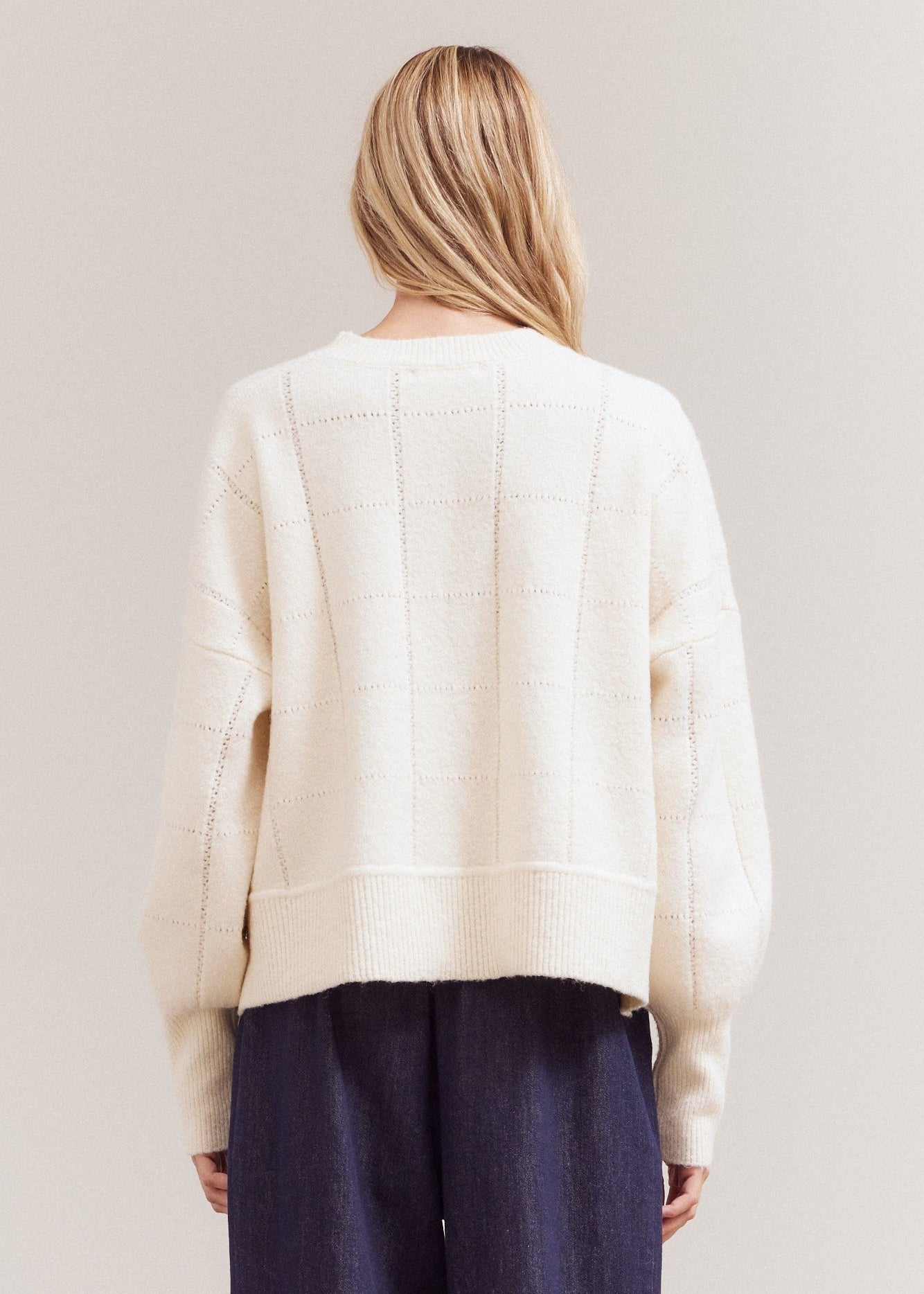 CREAM KNIT SWEATER