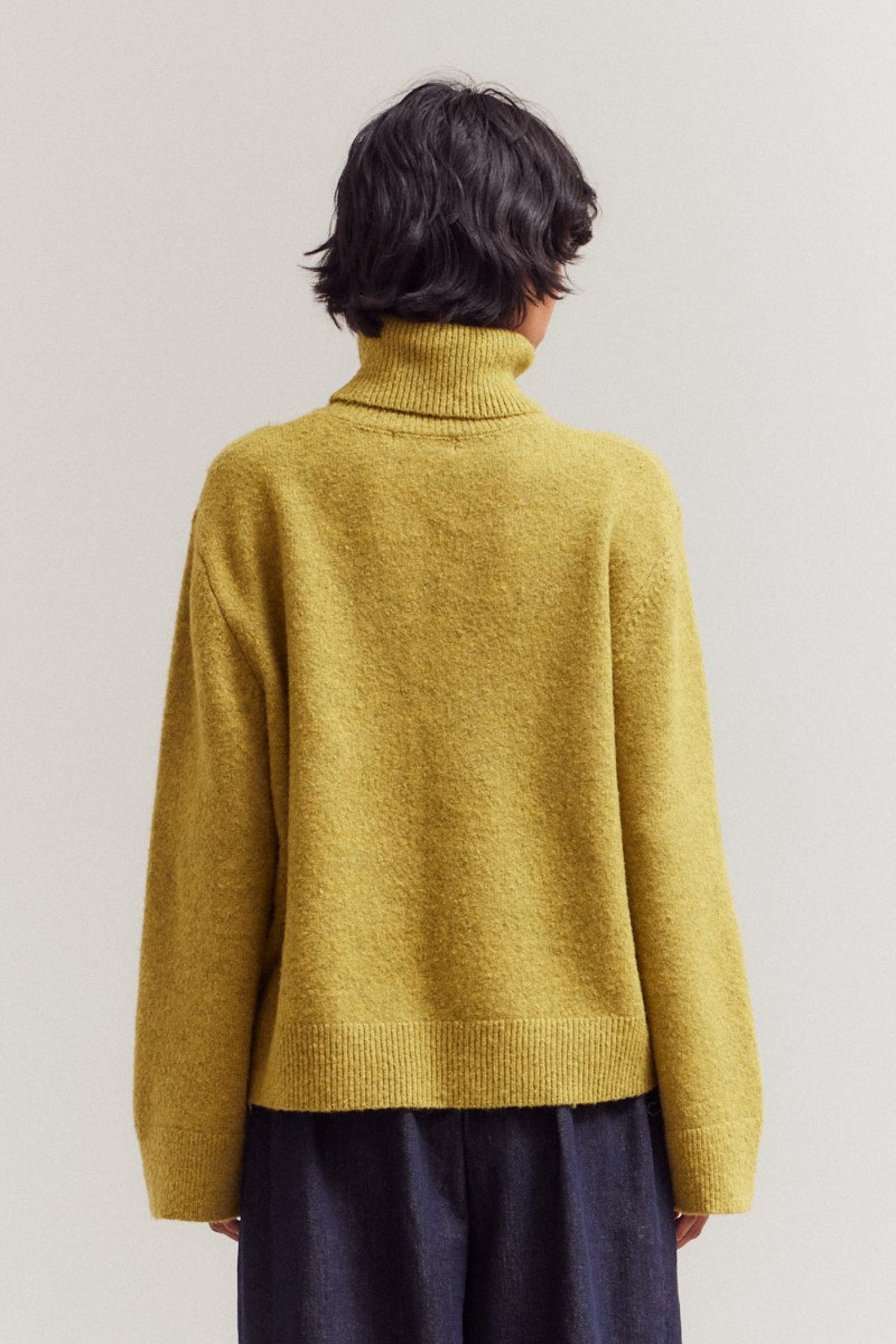GRACE & GATHER CITRON HIGH COLLAR NECK SWEATER