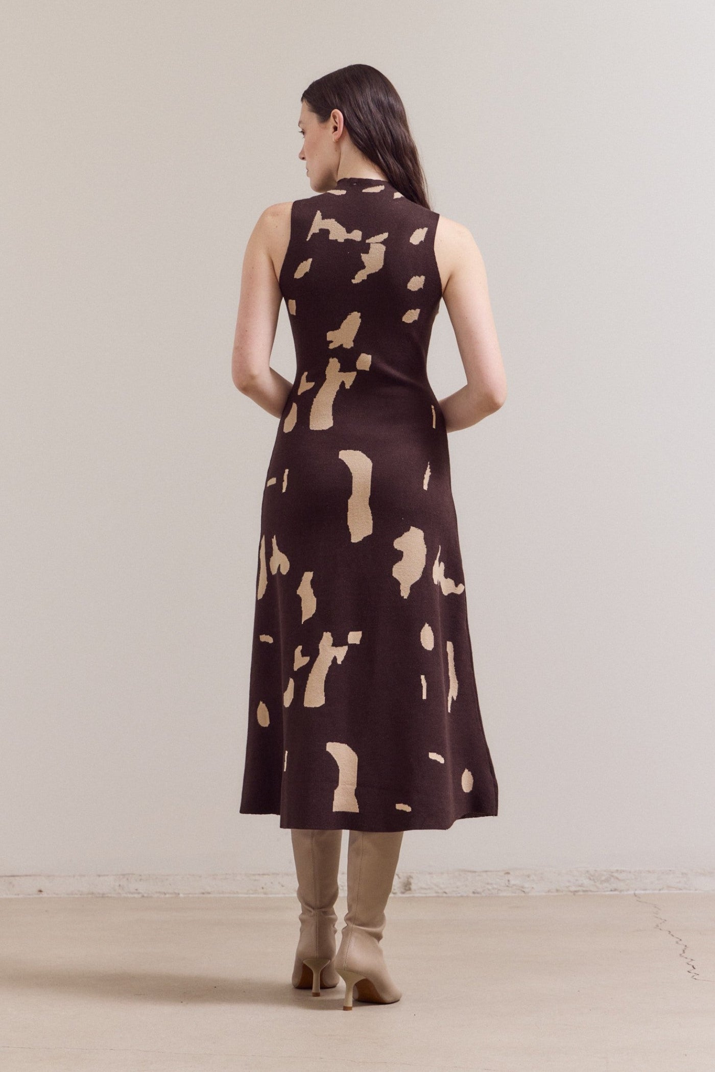GRADE & GATHER FITTED KNIT HIGH NECK MIDI DRESS – COW PRINT IN BLACK & BROWN