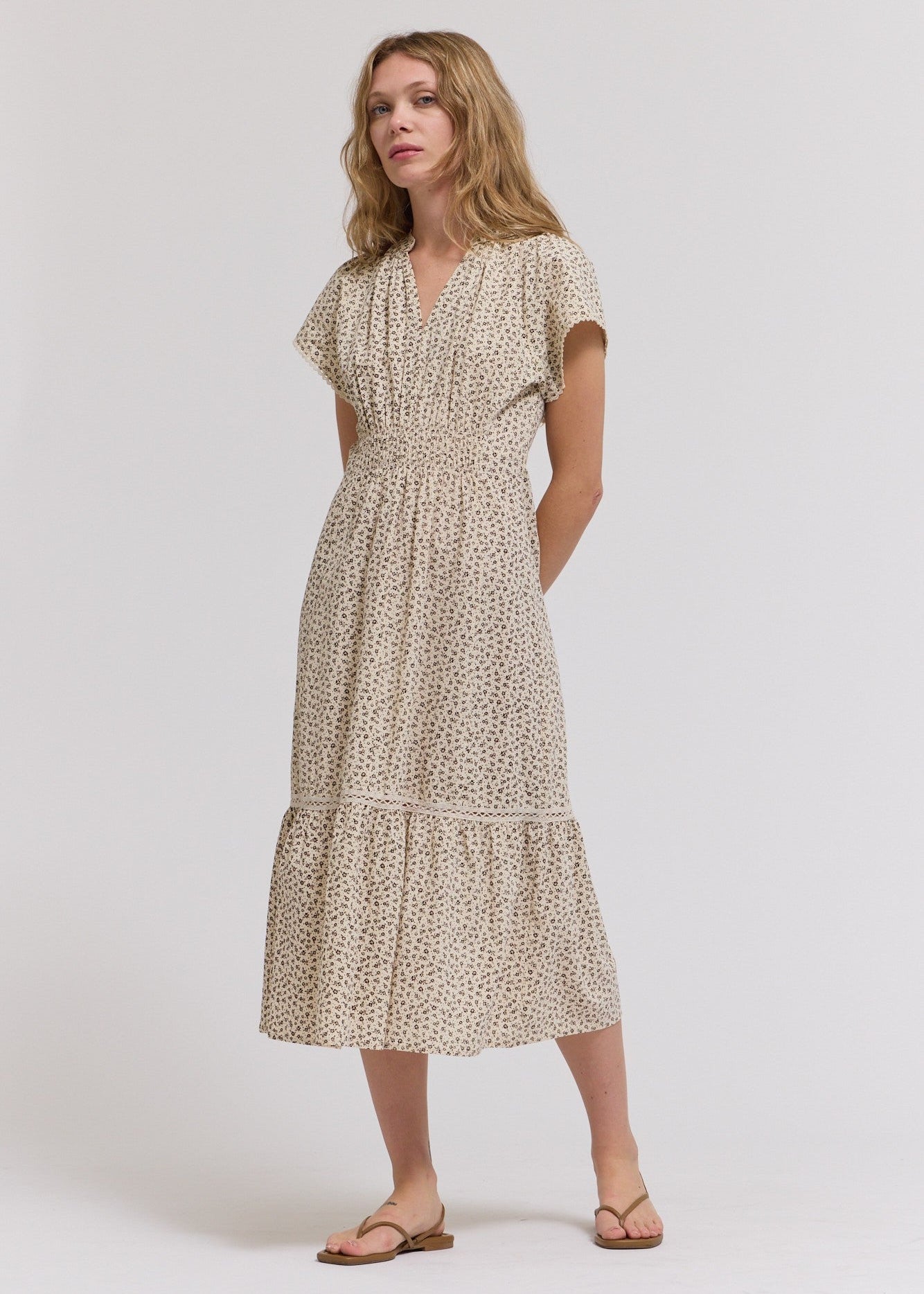 BAILEY FLORAL MIDI DRESS