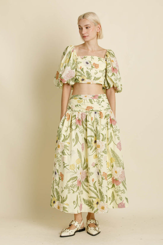 BOTANICAL GARDEN MAXI SKIRT – A FLORAL PASTEL SKIRT WITH A HIGH WAIST AND ROMANTIC FLOW