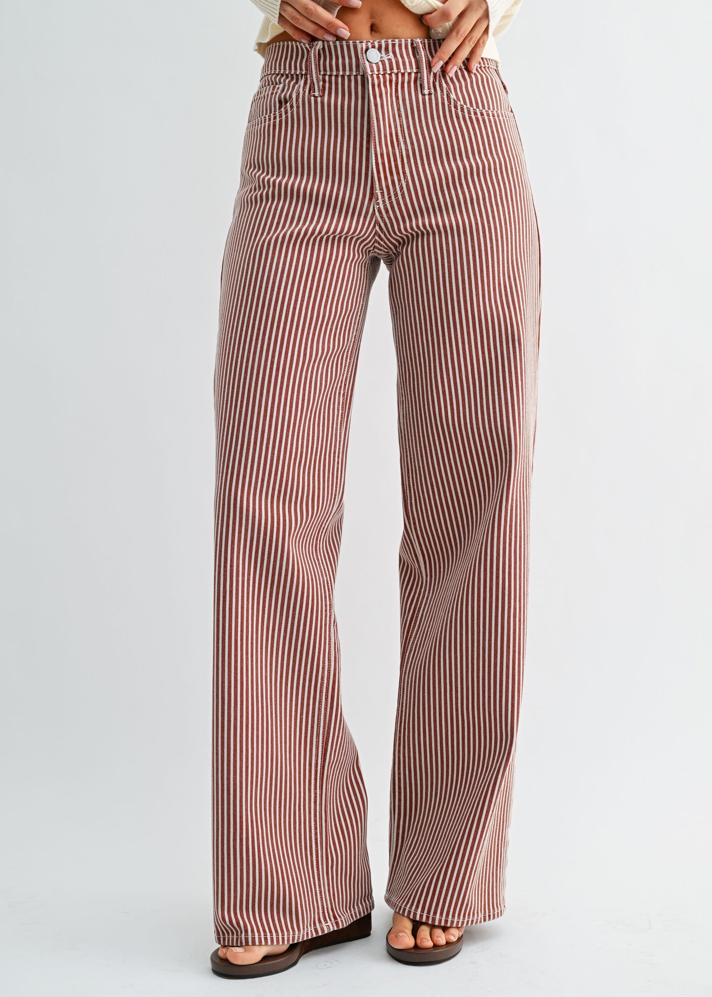 STRIPED WIDE-LEG JEANS