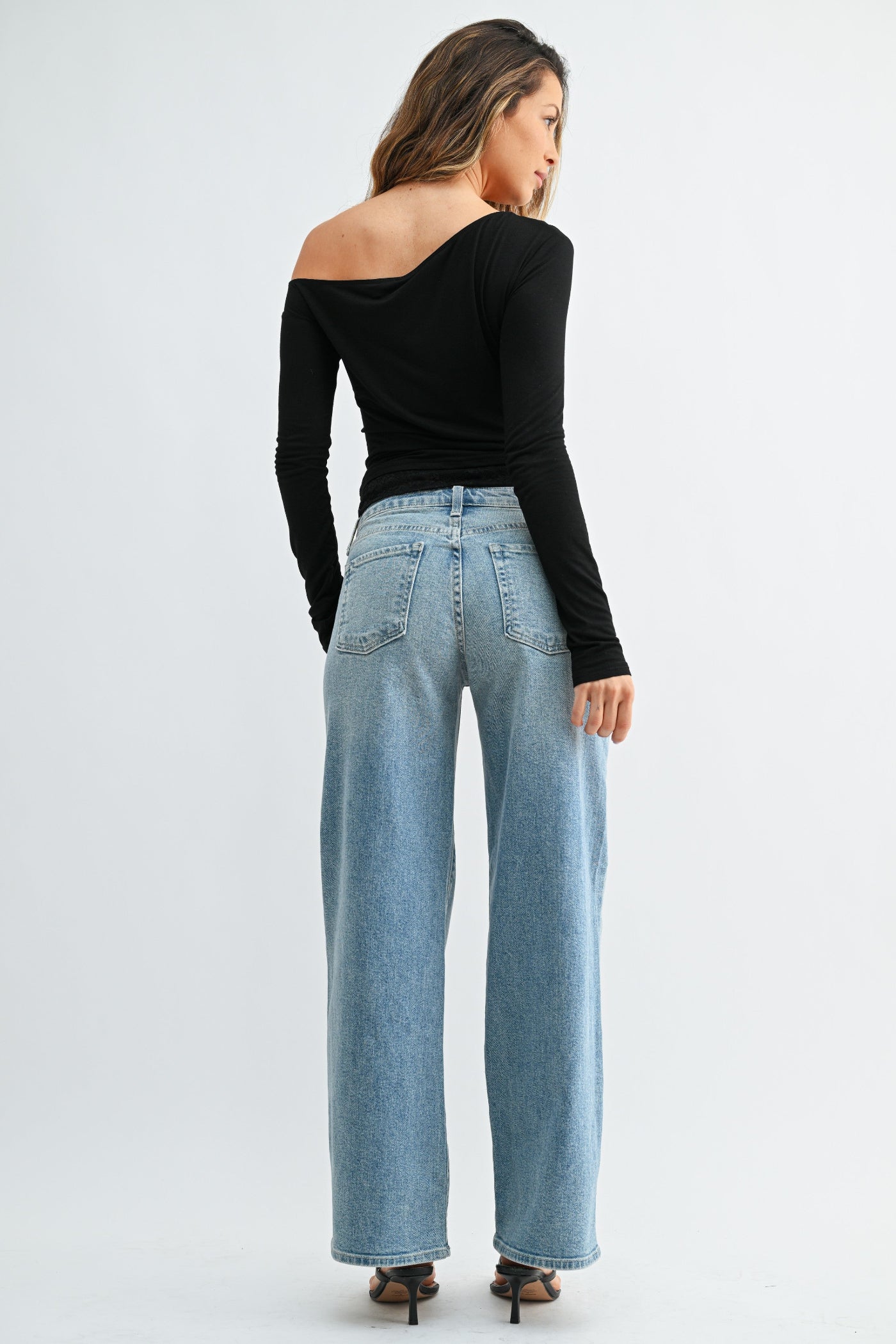 TARA SLIM WIDE LEG JEAN