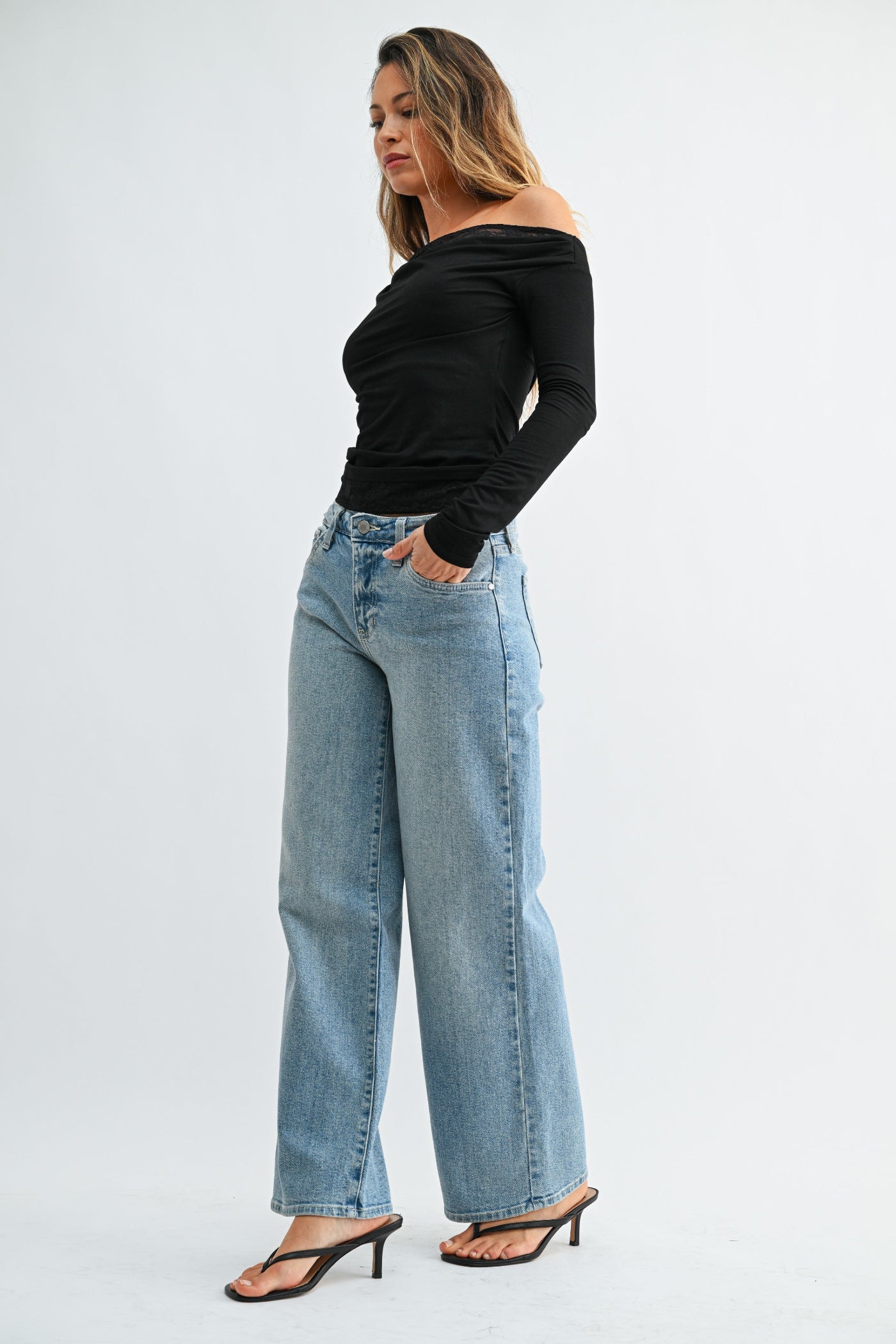 TARA SLIM WIDE LEG JEAN