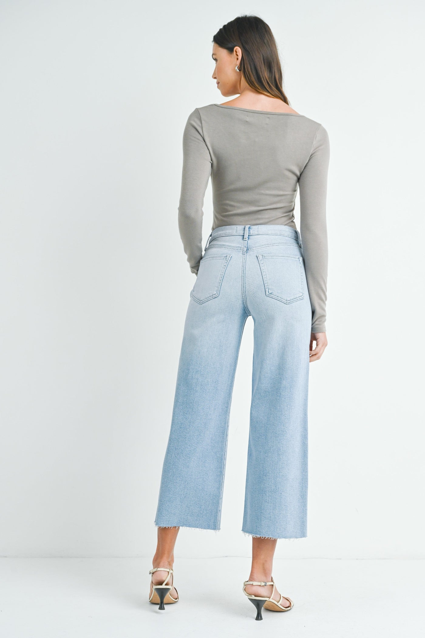 JUST BLACK DENIM SCISSOR CUT WIDE LEG – HIGH-RISE LIGHT WASH JEANS WITH A RAW HEM AND RELAXED FLARE