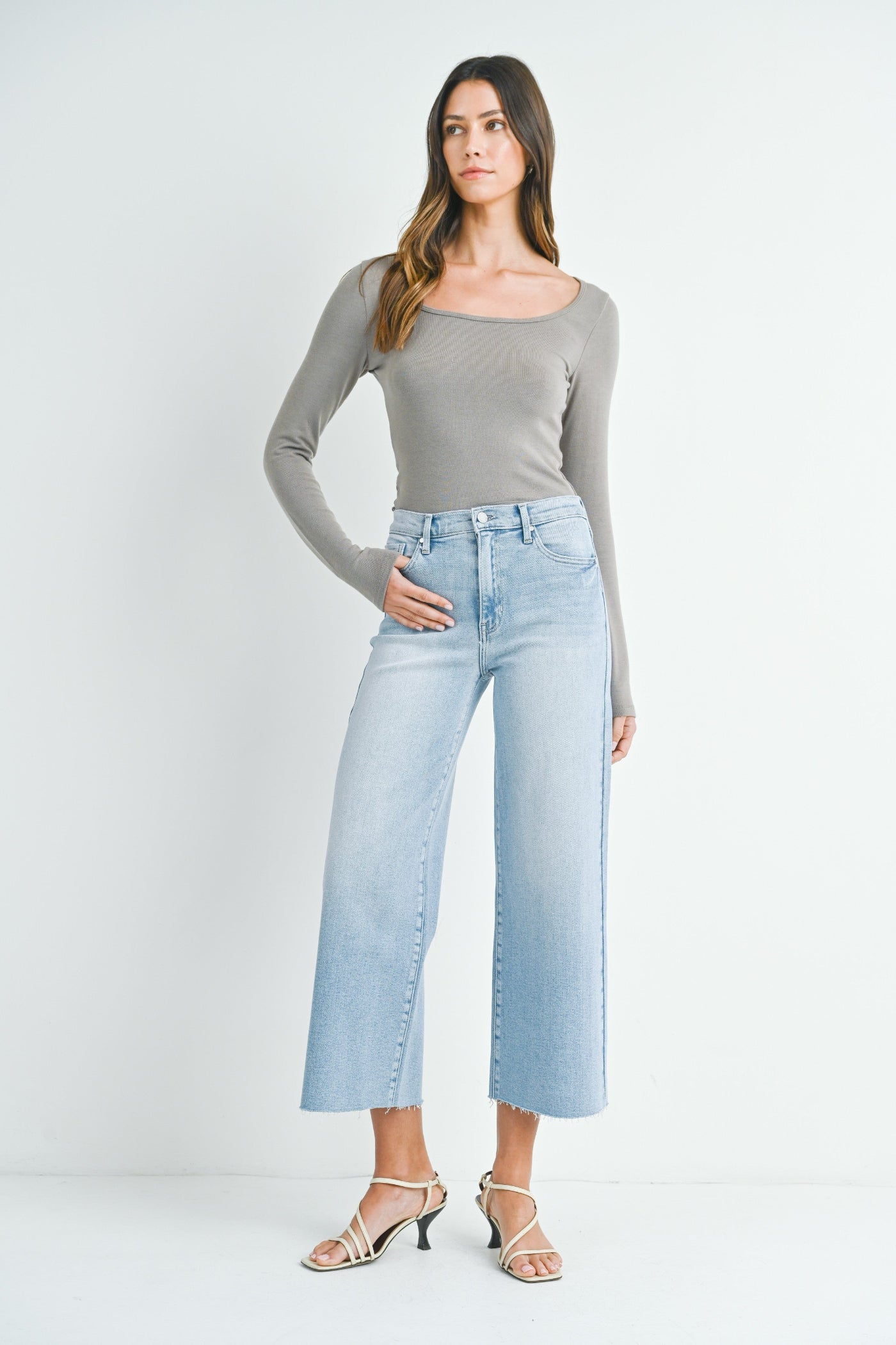 JUST BLACK DENIM SCISSOR CUT WIDE LEG – HIGH-RISE LIGHT WASH JEANS WITH A RAW HEM AND RELAXED FLARE