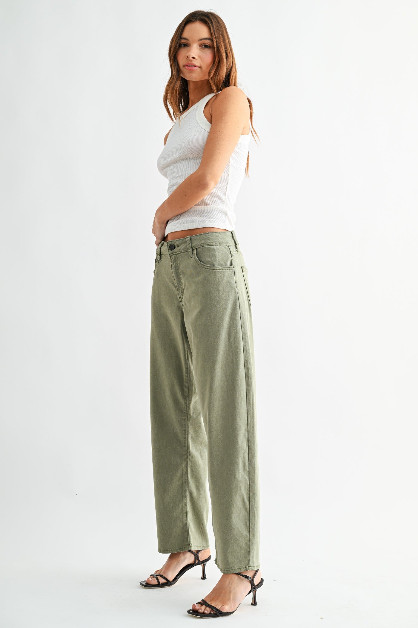 LEAH OLIVE BARREL JEANS