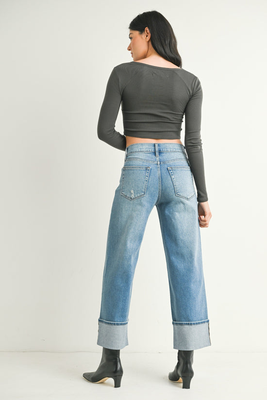 JBD PETITE CUFFED SLIM WIDE – A SLIM-FIT WIDE-LEG JEAN WITH A MODERN CUFFED HEM, MADE FOR PETITES
