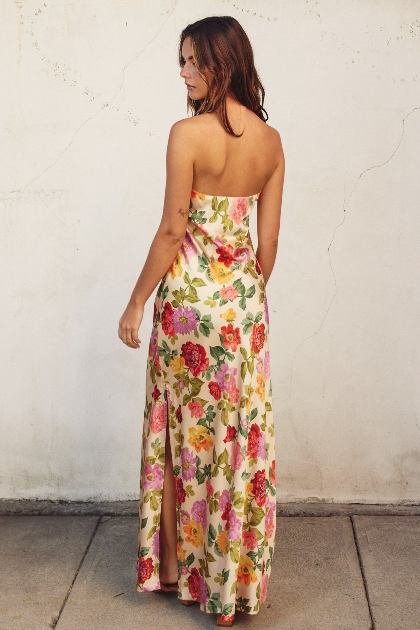 DRESS FORUM GIFT OF LOVE STRAPLESS FLORAL BIAS CUT MAXI DRESS WITH SLIT