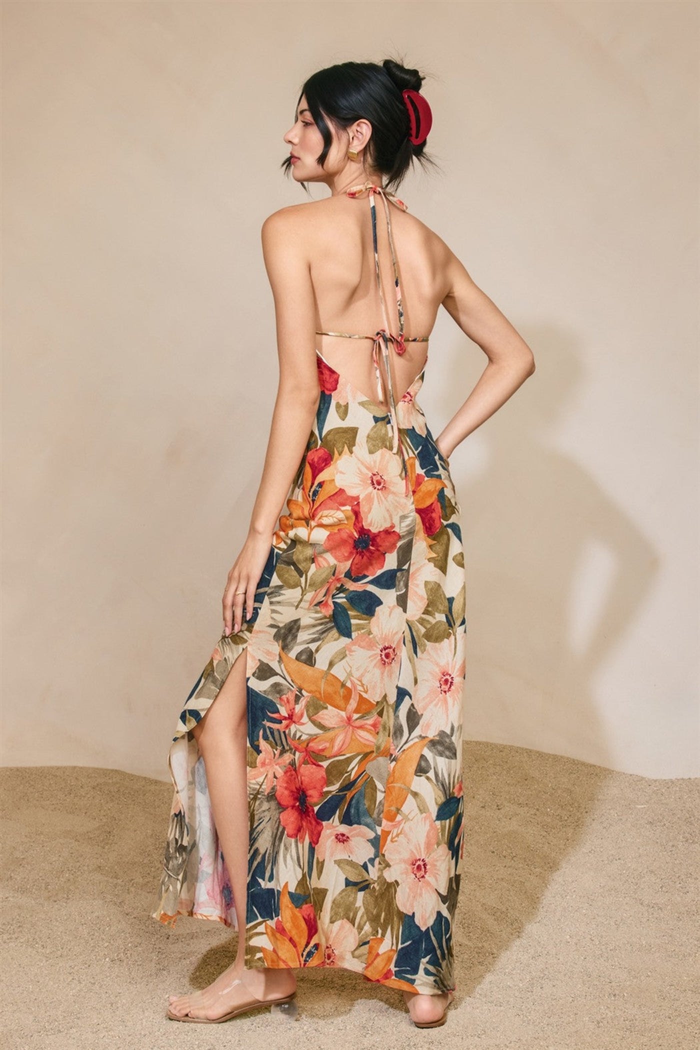 FLORAL OPEN BACK DRESS