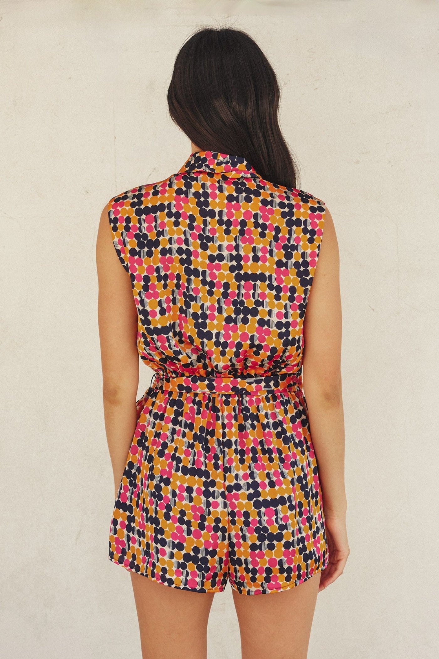 DRESS FORUM READY TO GO SHAWL LAPEL ROMPER – BOLD GEO PRINT