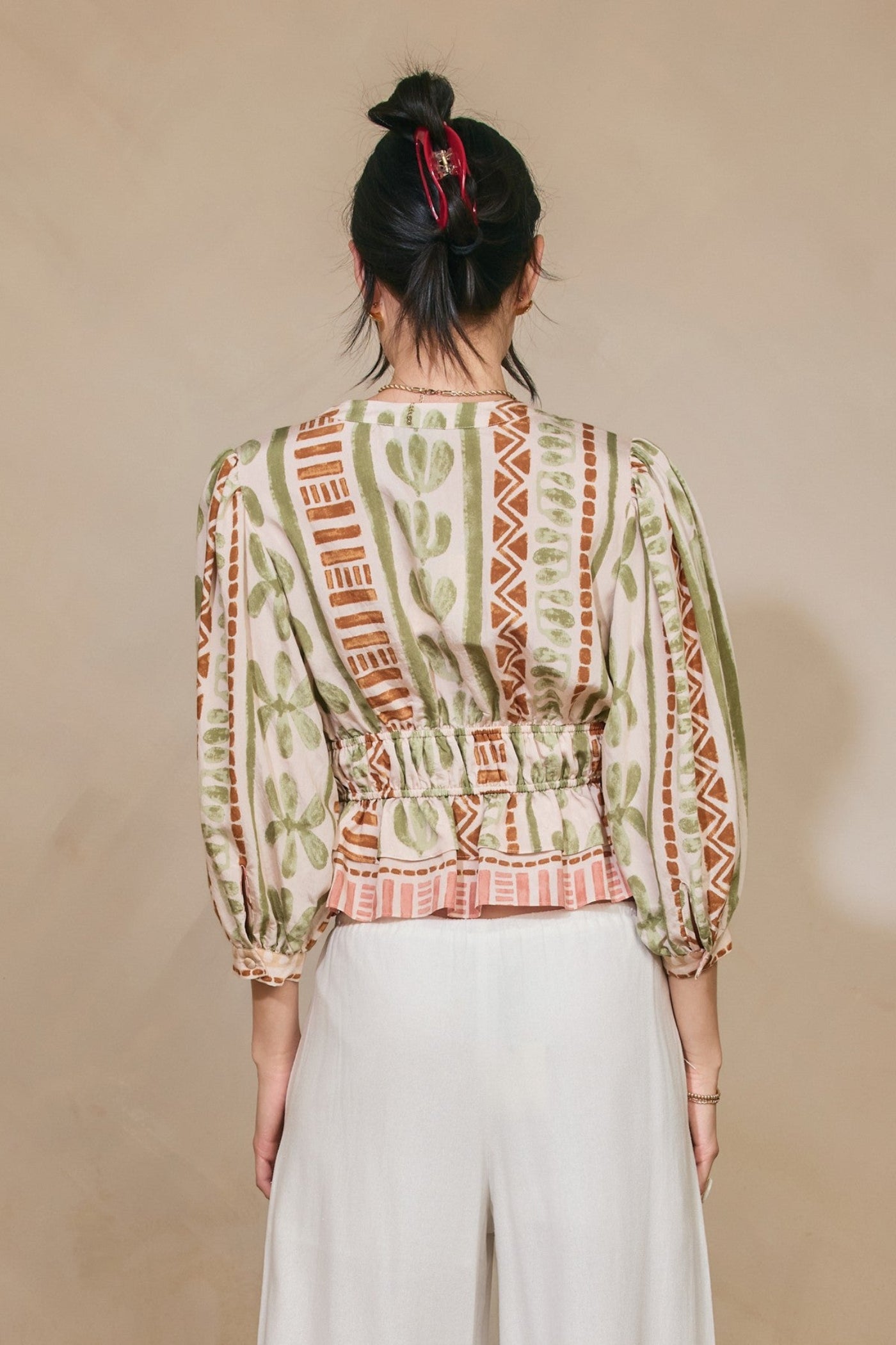 LUCINDA FLARED HEM TOP