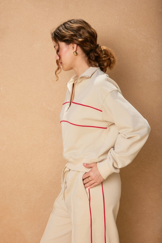 DRESS FORUM TRACK STRIPE HALF ZIP SWEATSHIRT, CREAM WITH CONTRAST PINK STRIPES