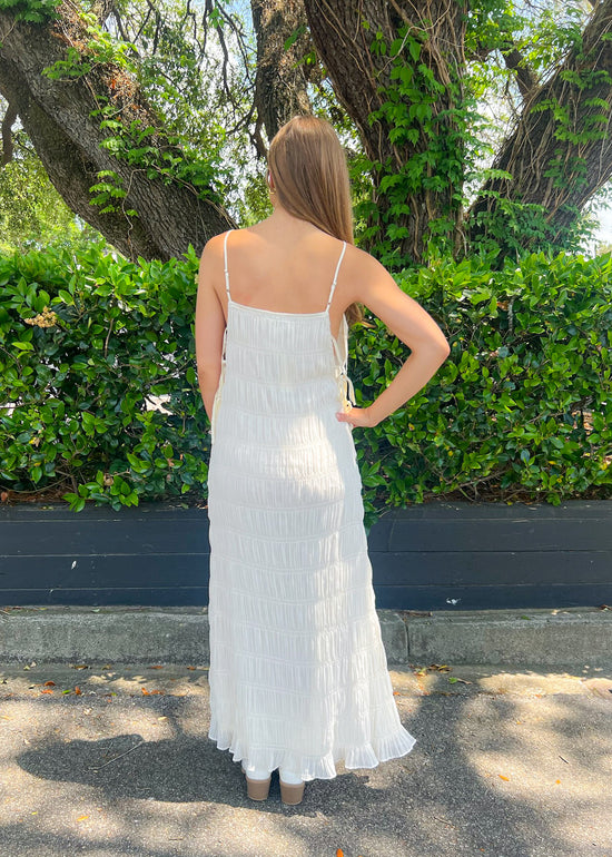 MABLE IVORY TEXTURED MAXI DRESS – FLOWY PLEATED MAXI WITH ADJUSTABLE DETAILS BRIDE DRESS FLOWY BRUNCH 