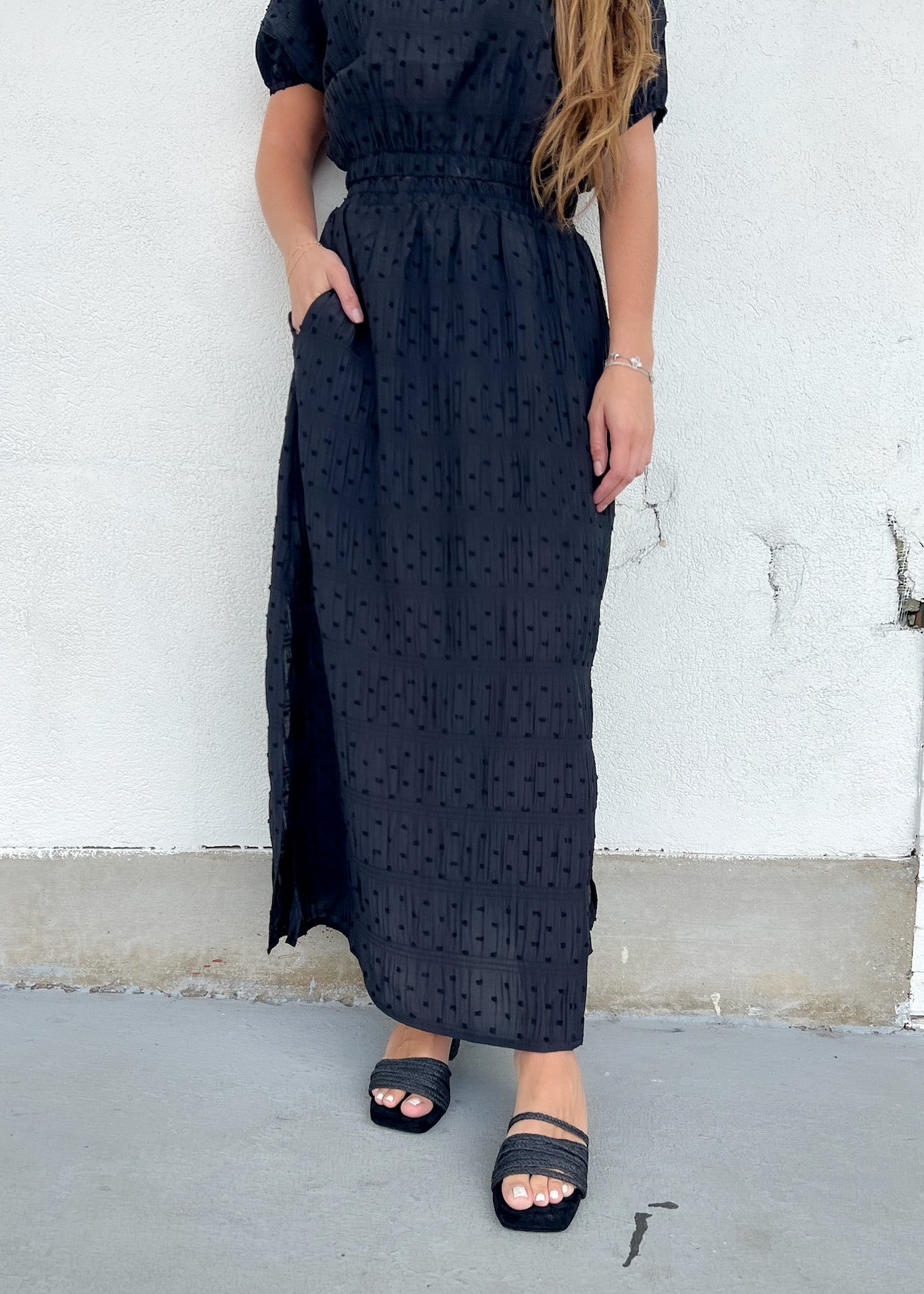 LUCY PARIS SEN TEXTURED MIDI SKIRT – BLACK