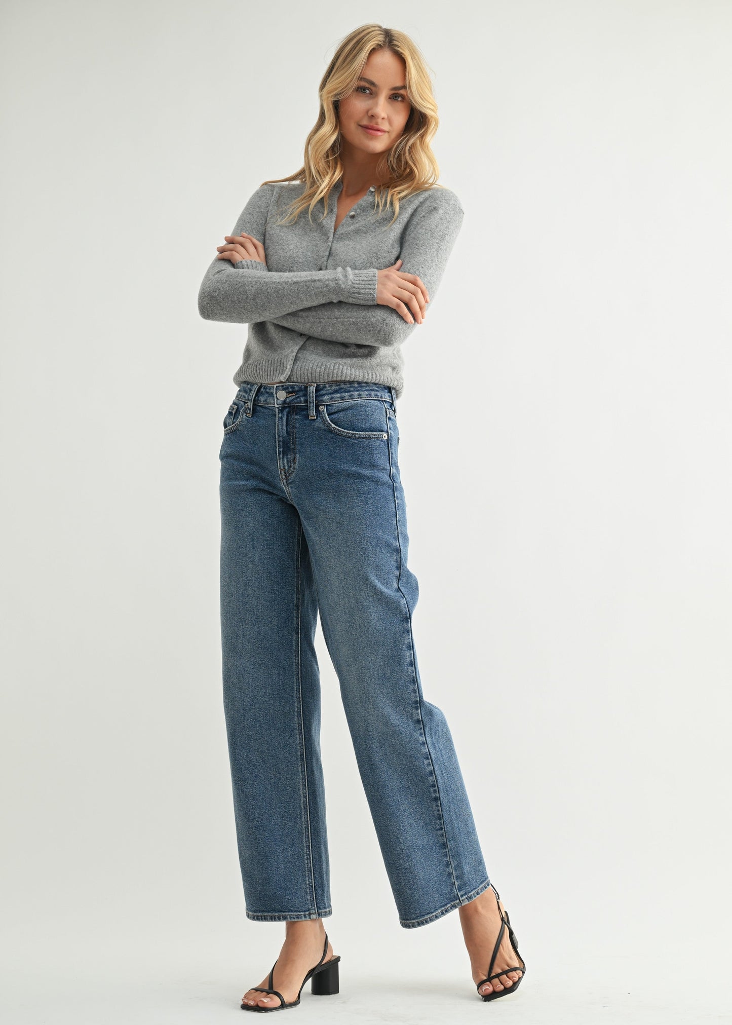 VICTORIA LOW RISE JEANS