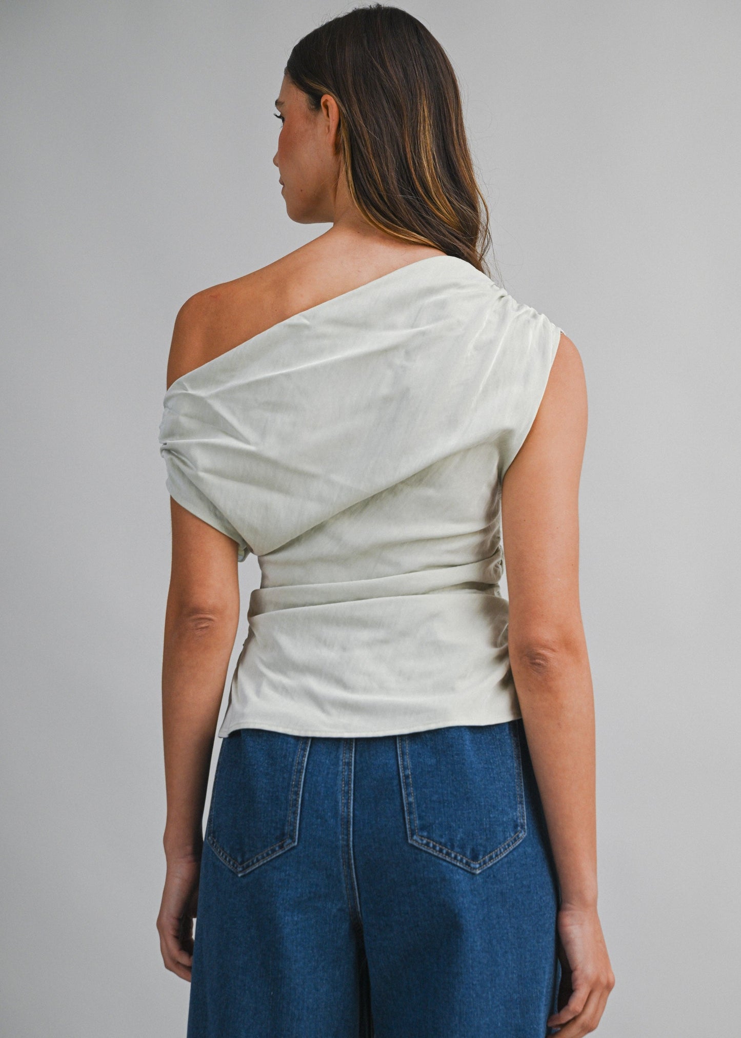 SAIGE ONE SHOULDER TOP
