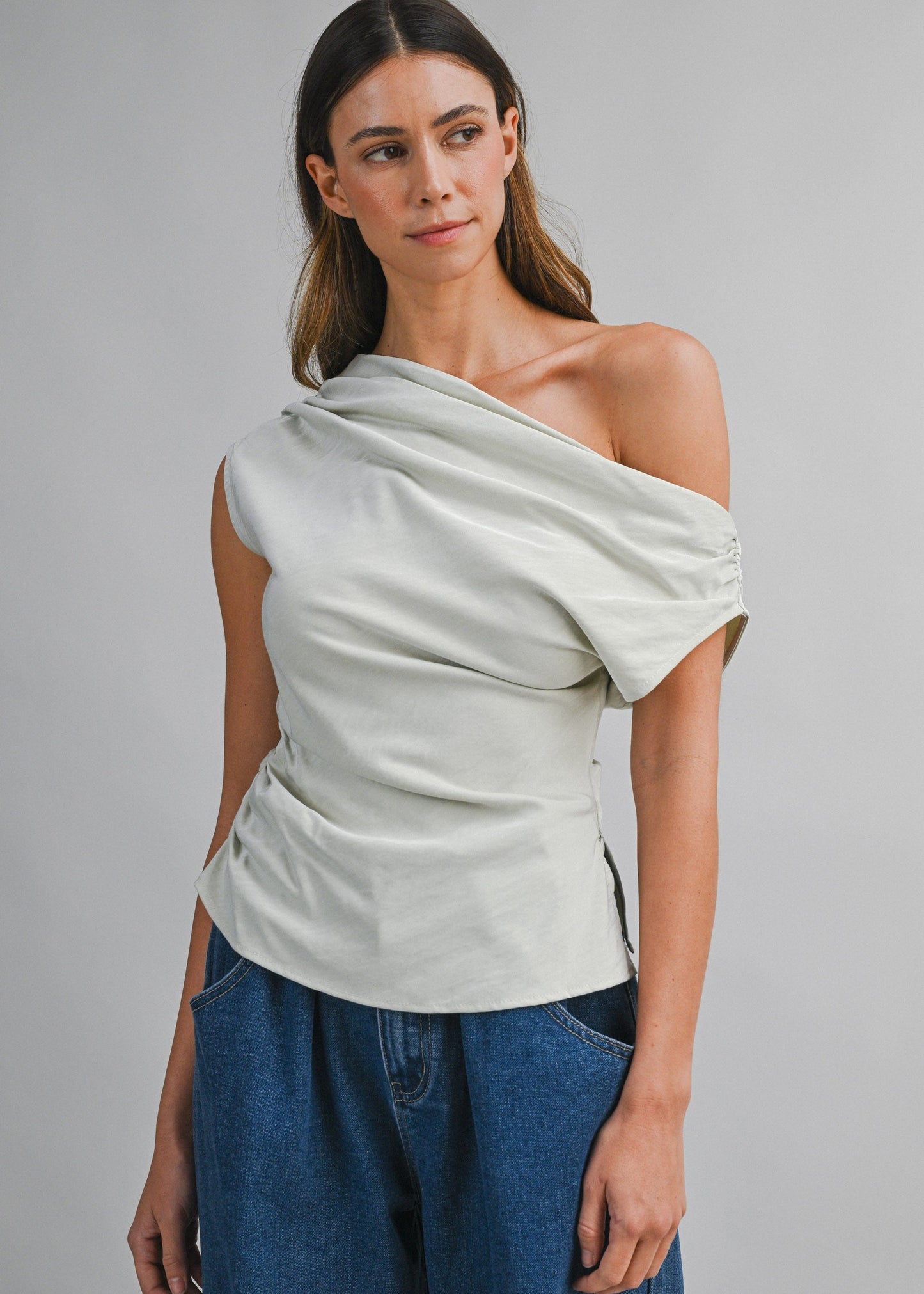 SAIGE ONE SHOULDER TOP