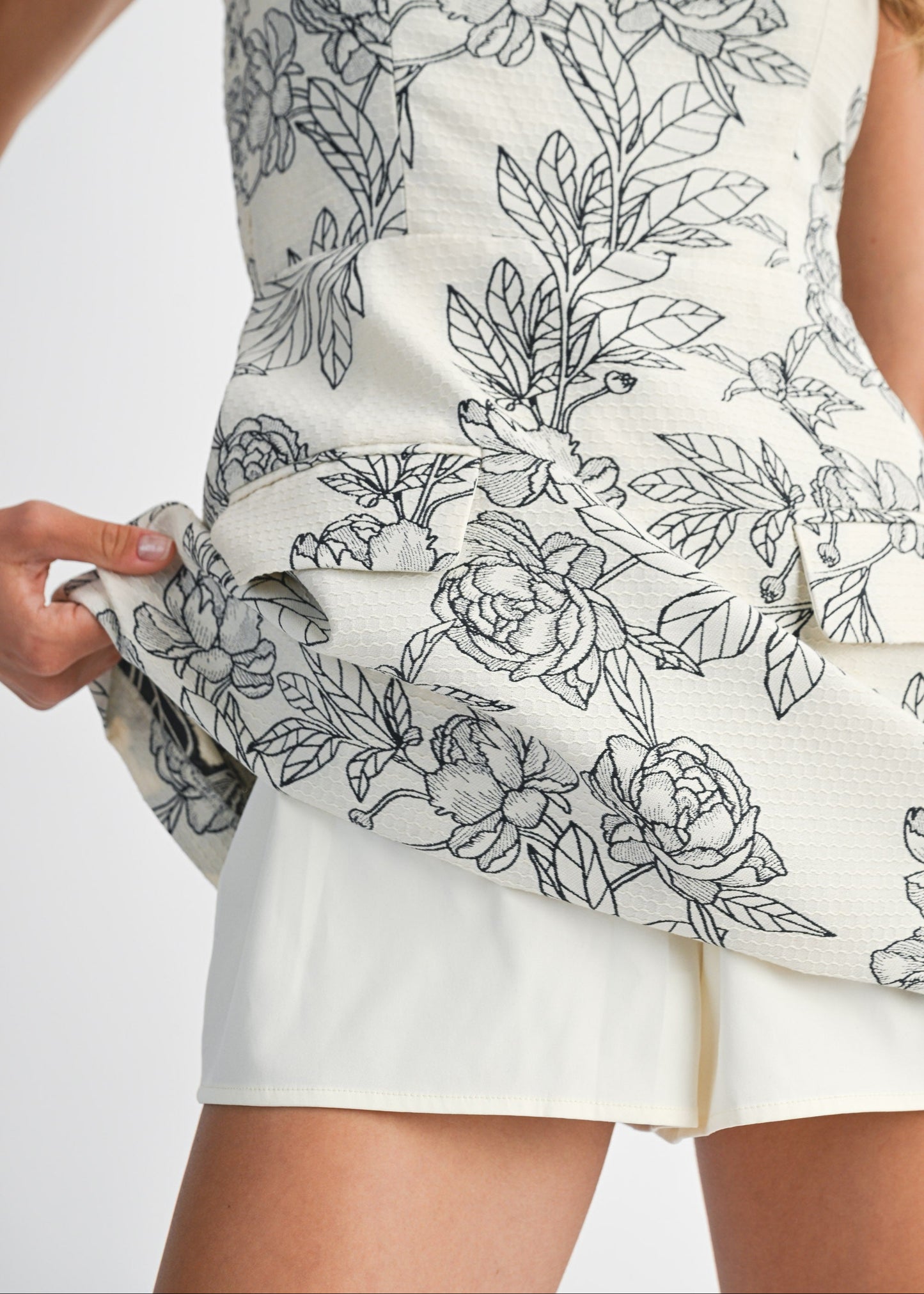 VICTORIA JACQUARD MINI DRESS