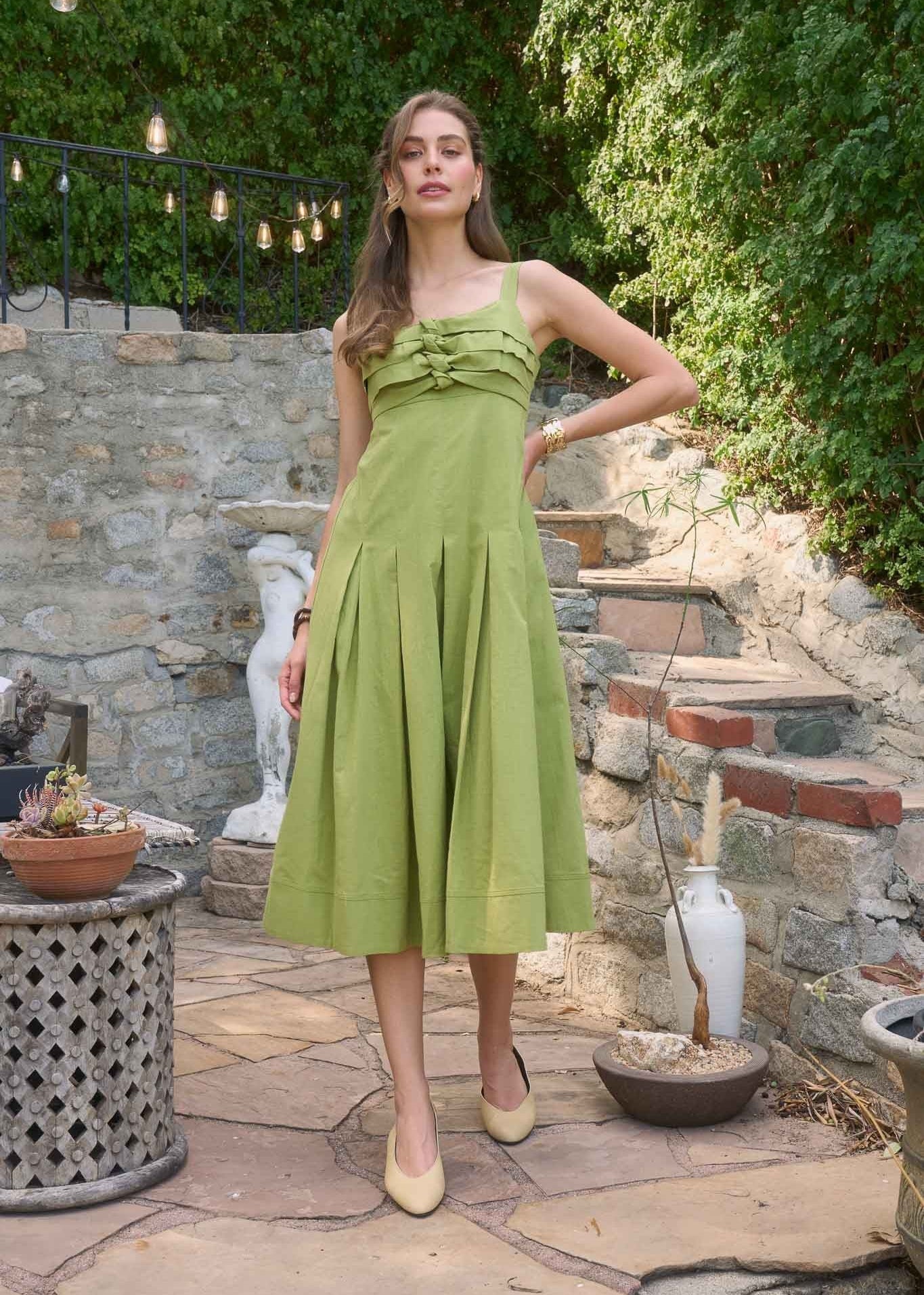 MAXINE SLEEVELESS MIDI DRESS