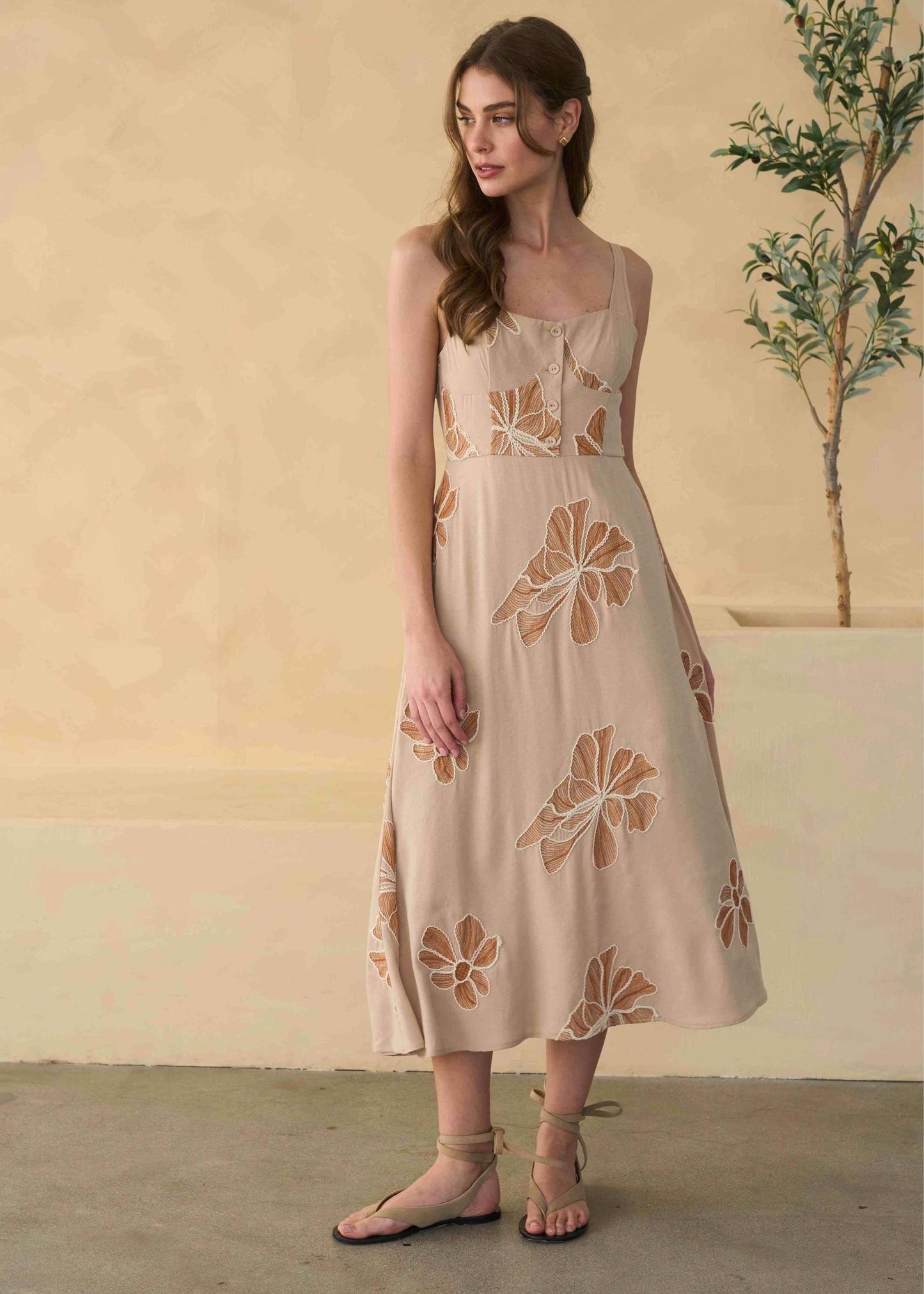 DAHLIA EMBROIDERED MIDI DRESS