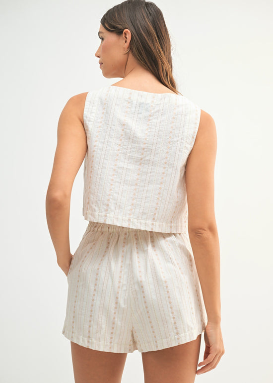 MABLE FLORAL PINSTRIPE PLEATED SHORTS – STRUCTURED, SWEET, AND WARM-WEATHER READY CHIC