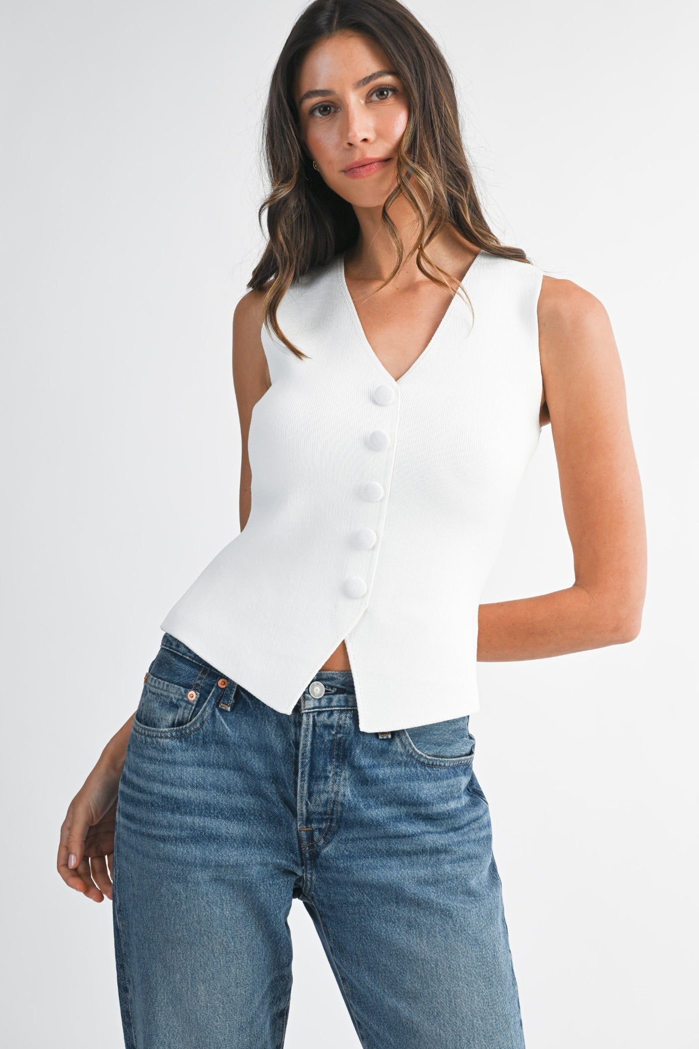 MABLE V-NECK BUTTON-DOWN SWEATER KNIT VEST – OFF WHITE