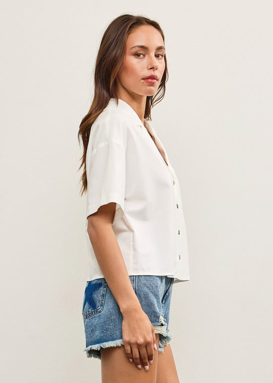 MUSTARD SEED V-NECK LAPEL COLLAR OVERSIZED SHIRT – A CLASSIC WHITE SHORT-SLEEVE SHIRT WITH A MODERN FIT