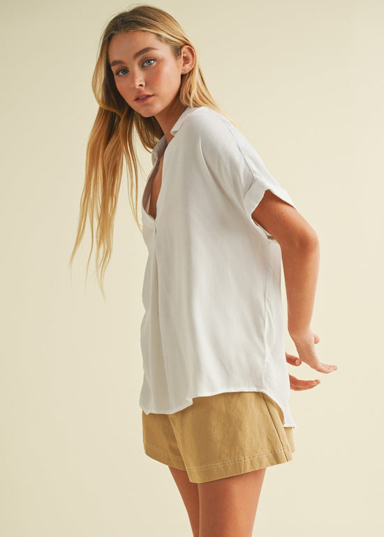 MUSTARD SEED V-NECK BACK BUTTON CLOSURE SHIRT TOP – MODERN STRUCTURE WITH A SOFT, FEMININE TWIST