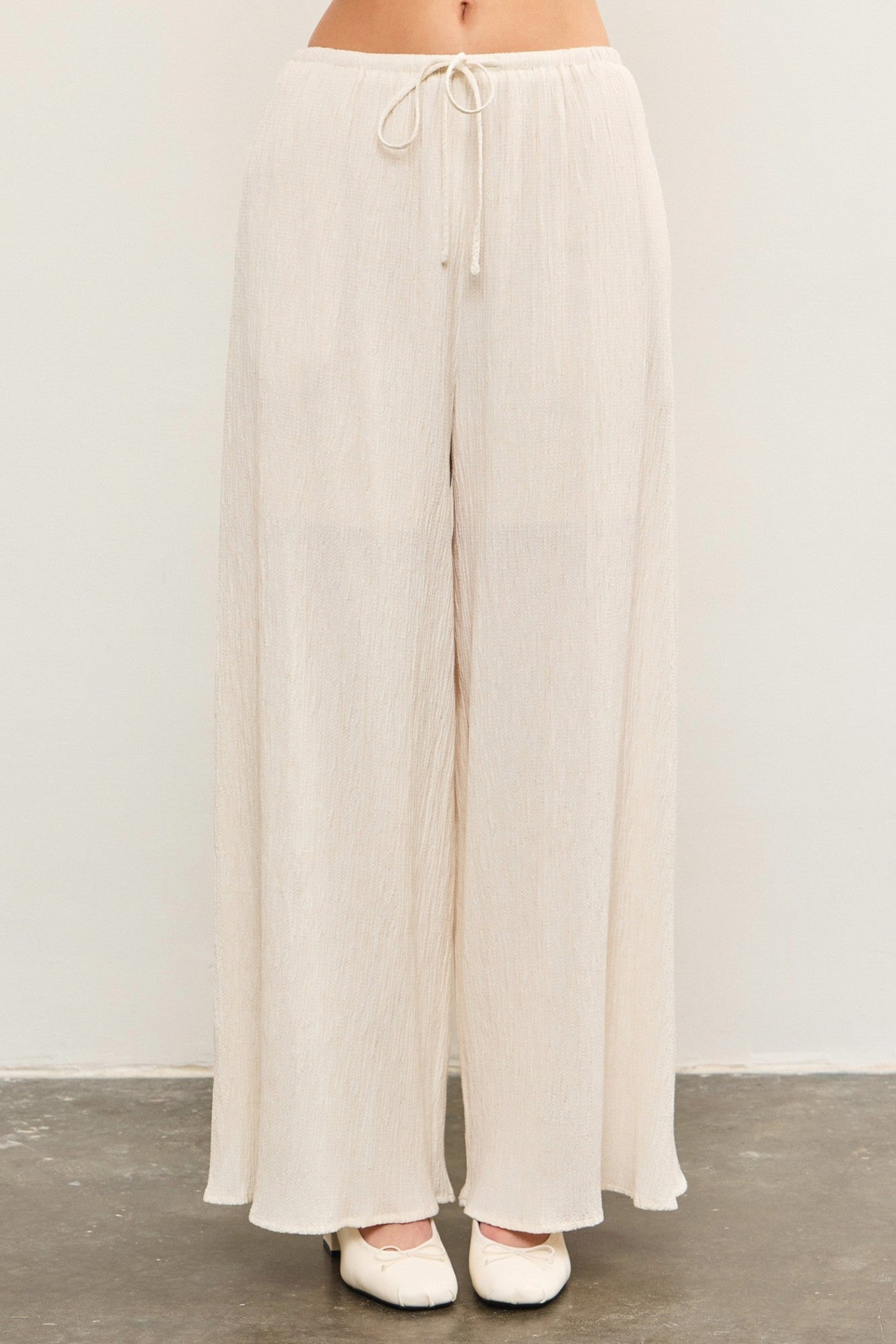 MUSTARD SEED ELASTIC WAIST WIDE LEG PANTS – WOVEN TROUSERS WITH TIE WAISTBAND