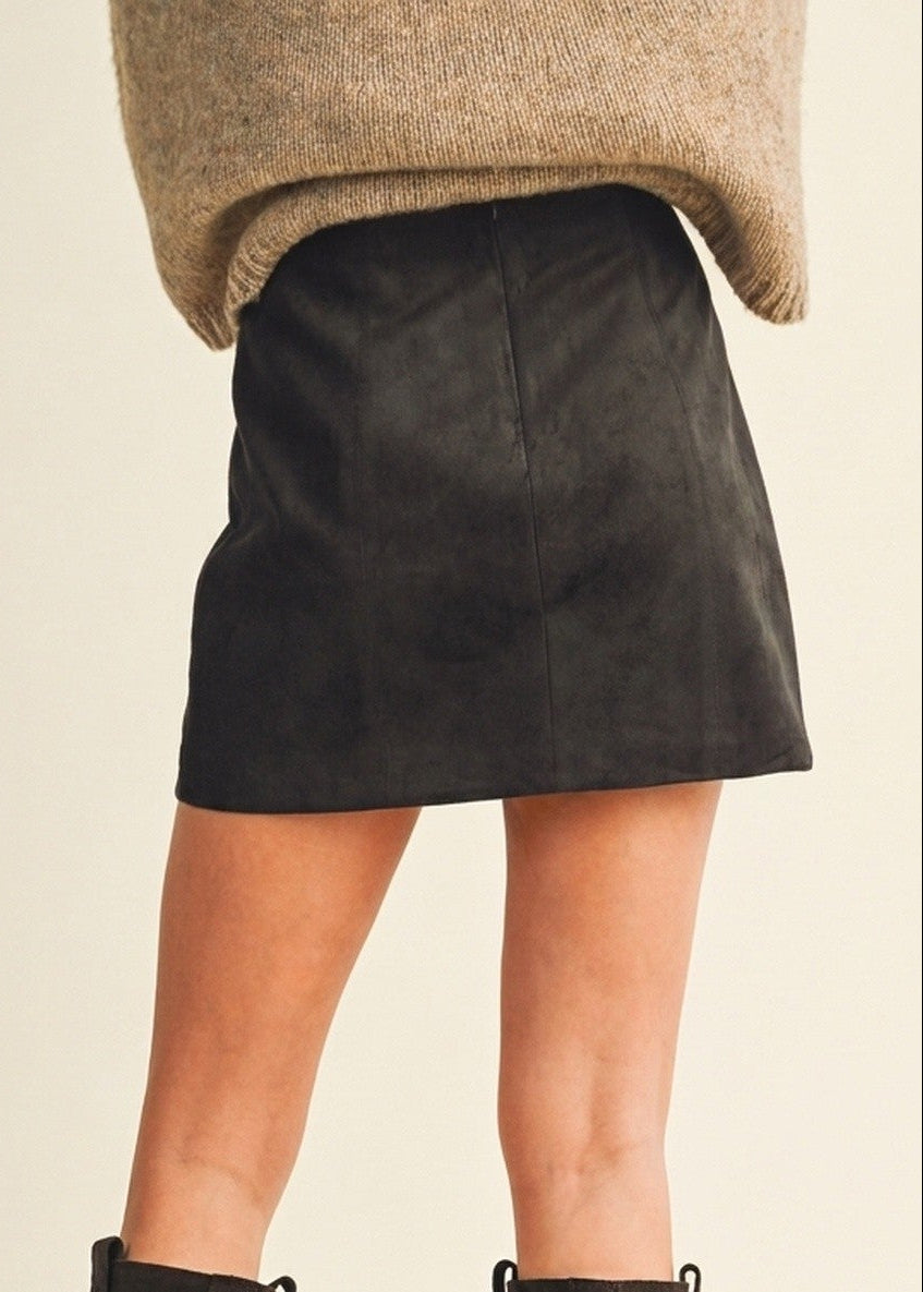 BLACK FAUX SUEDE MINI SKIRT