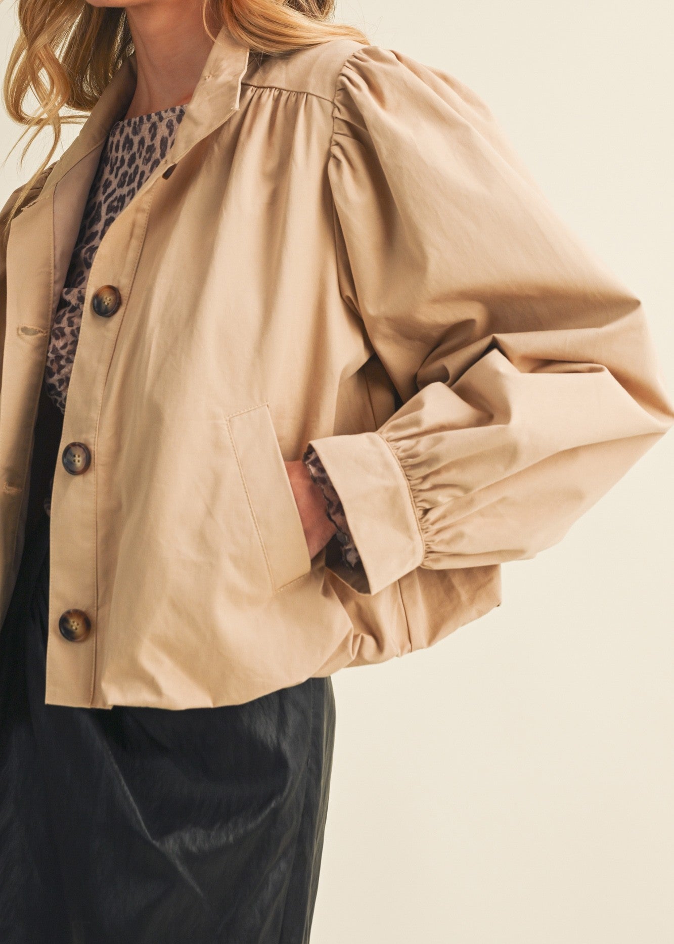 Funnel-neck Puff-sleeve Blouson Jacket