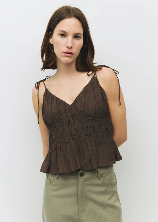 MOD REF THE KENDRA TOP – A CROPPED SLIP-STYLE TANK WITH GATHERED DETAILING AND ADJUSTABLE TIES