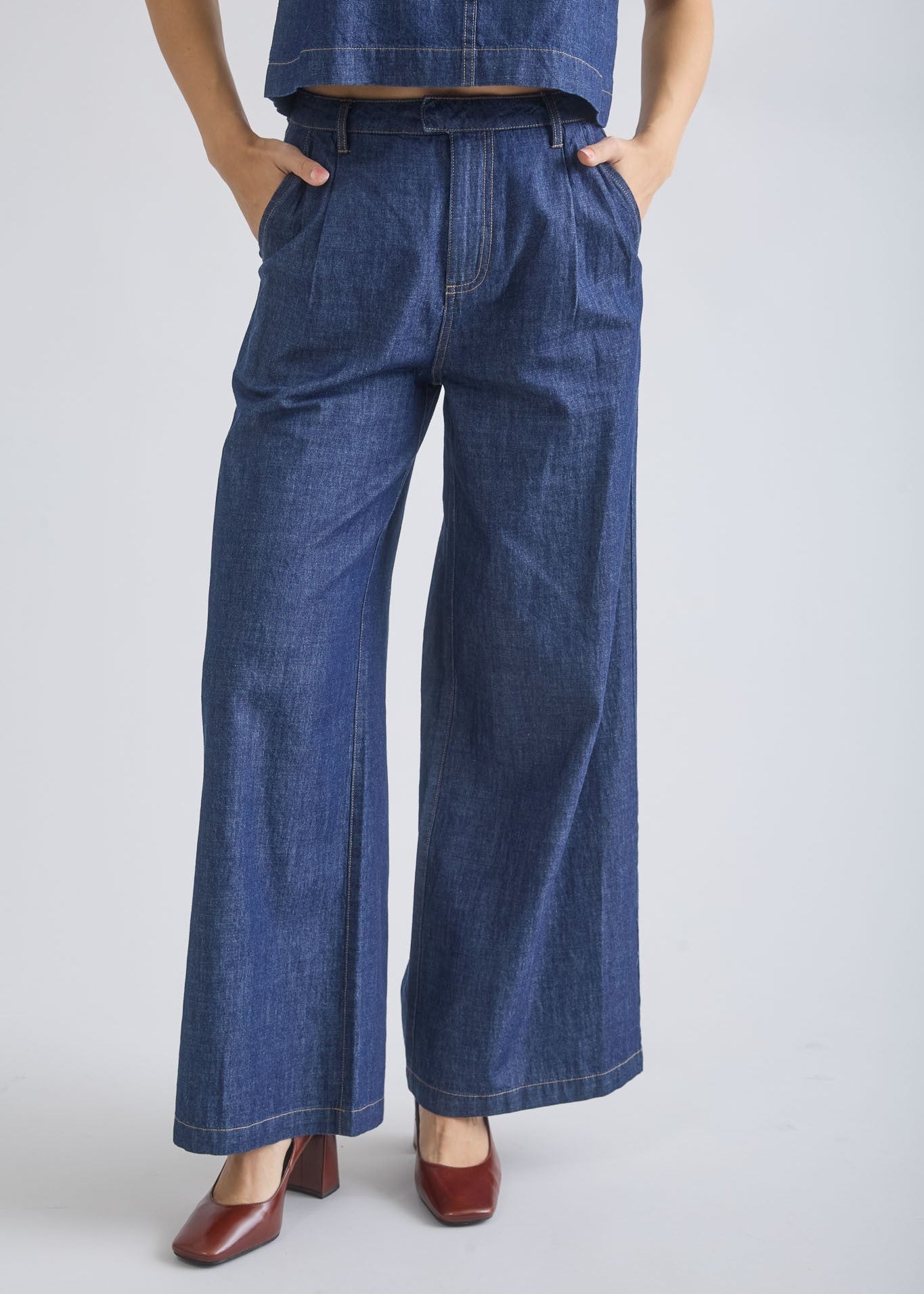 ARIANA DARK DENIM PANTS