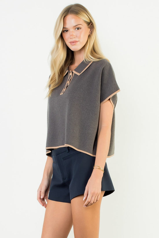 COLLARED KNIT TOP HIGH LOW