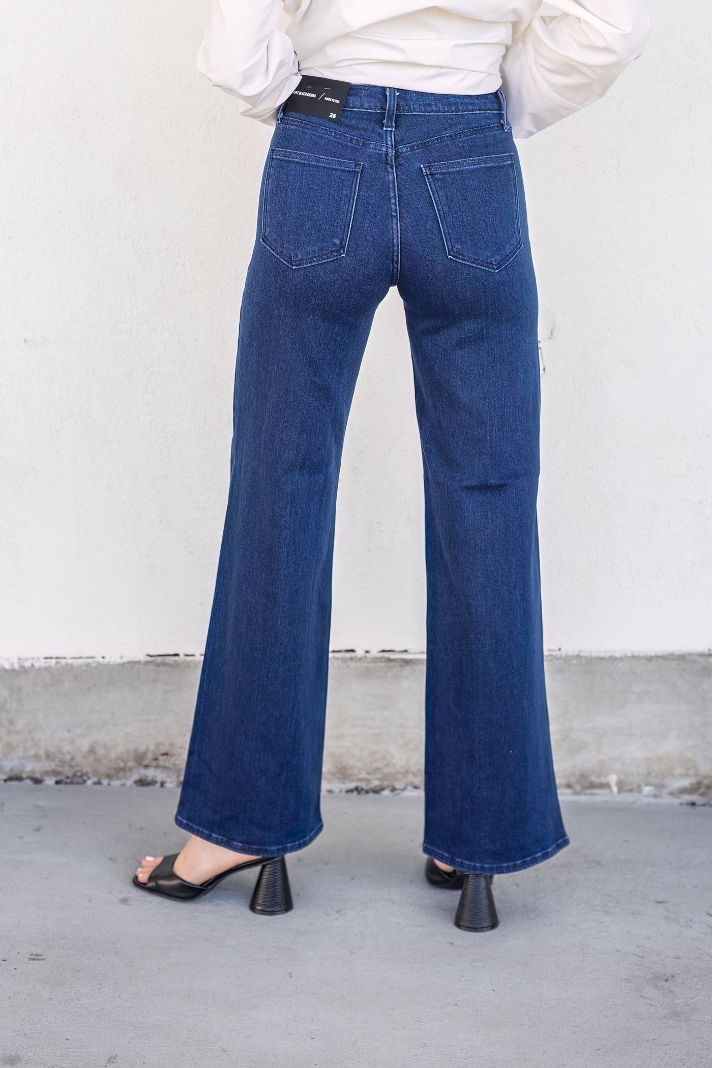 straight leg jeans