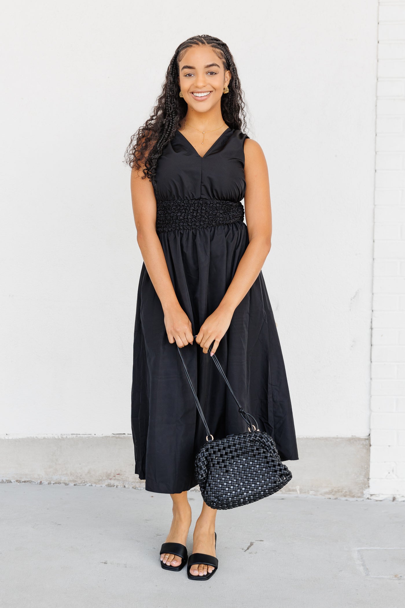 GRADE & GATHER BLACK SMOCKED WAIST MIDI DRESS