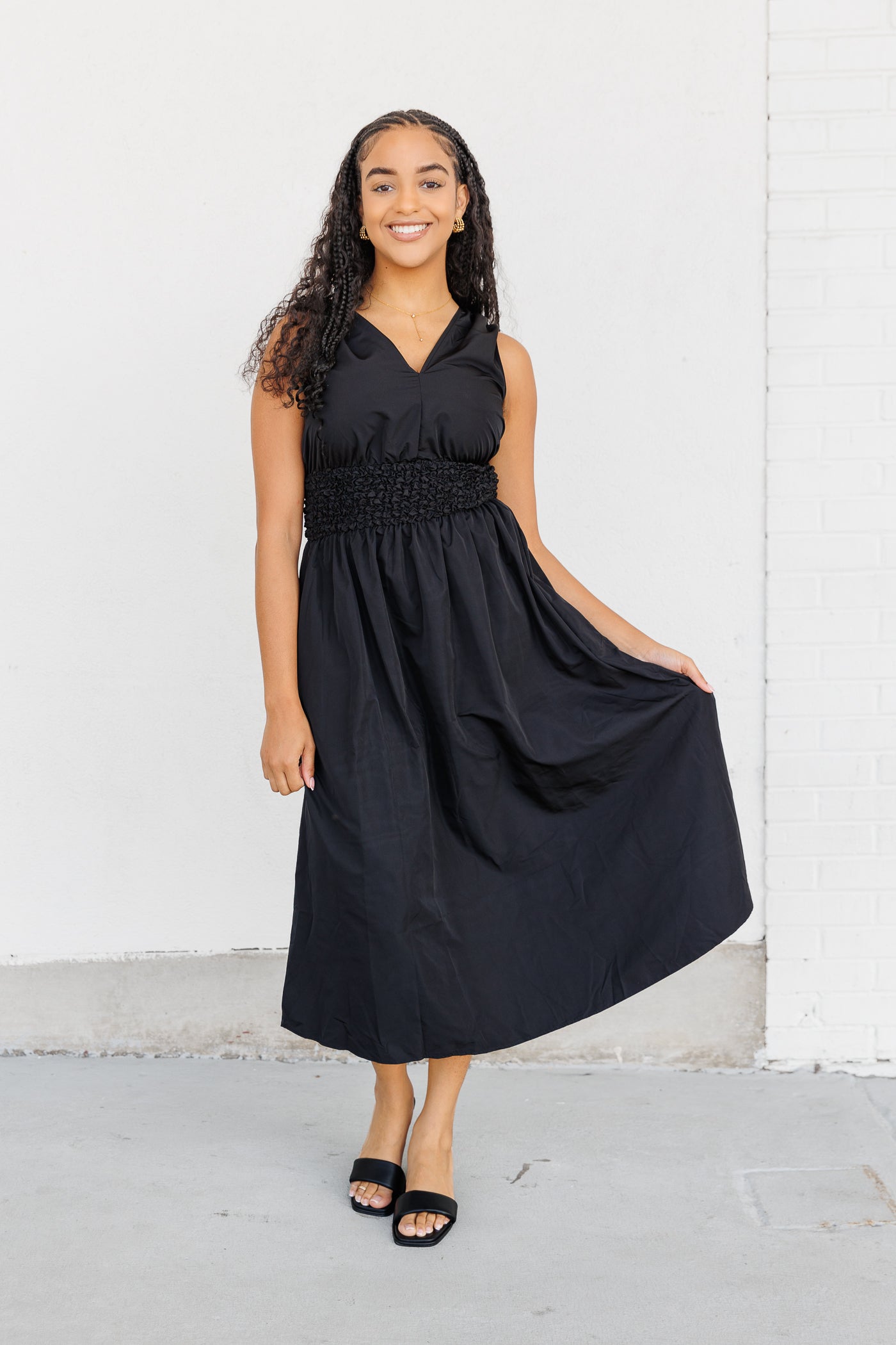 GRADE & GATHER BLACK SMOCKED WAIST DRESS