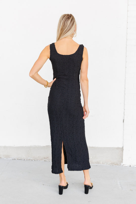 MOD REF SOFT POPCORN-TEXTURED MAXI DRESS