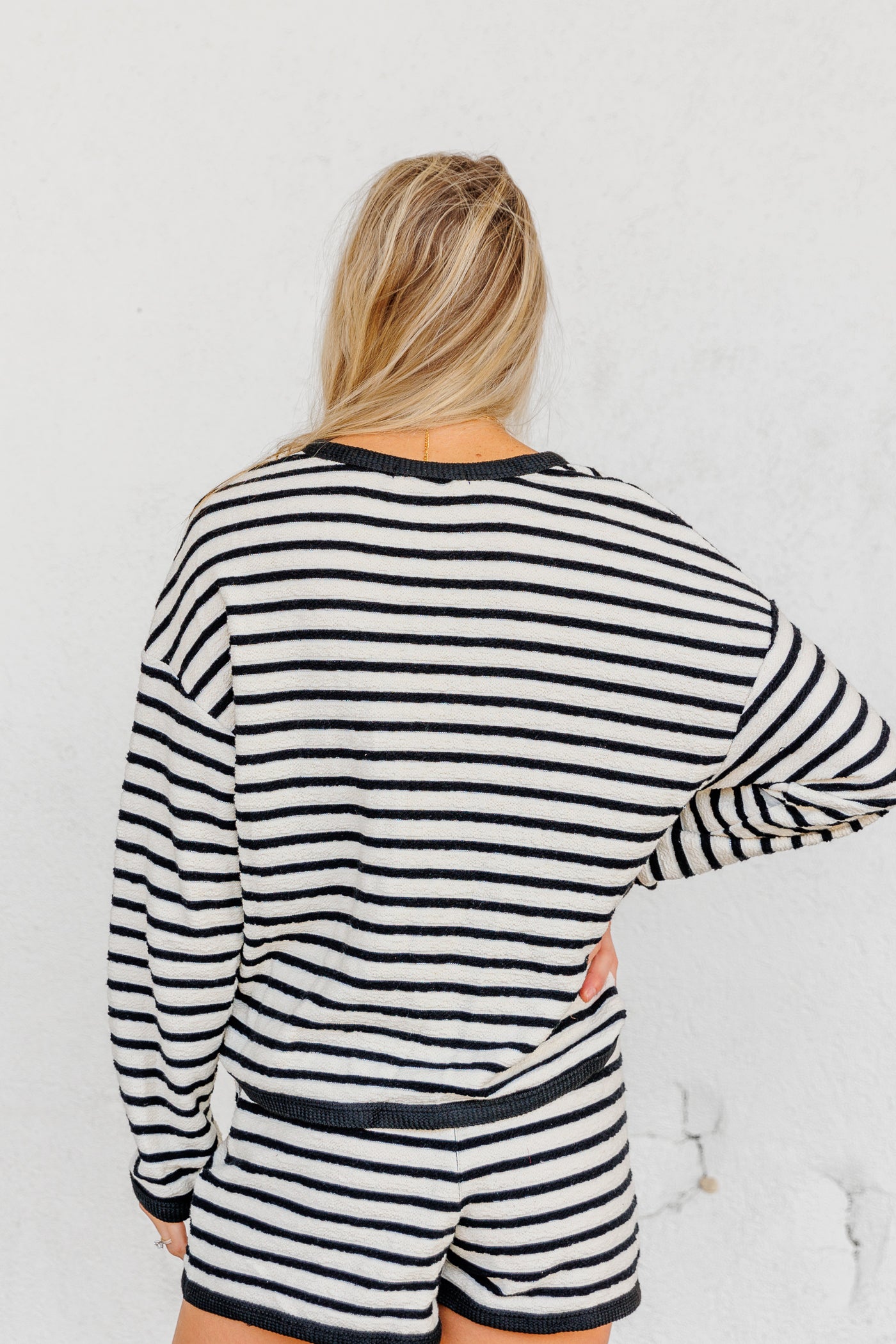 MUSTARD SEED BLACK AND WHITE STRIPED CARDIGAN TOP